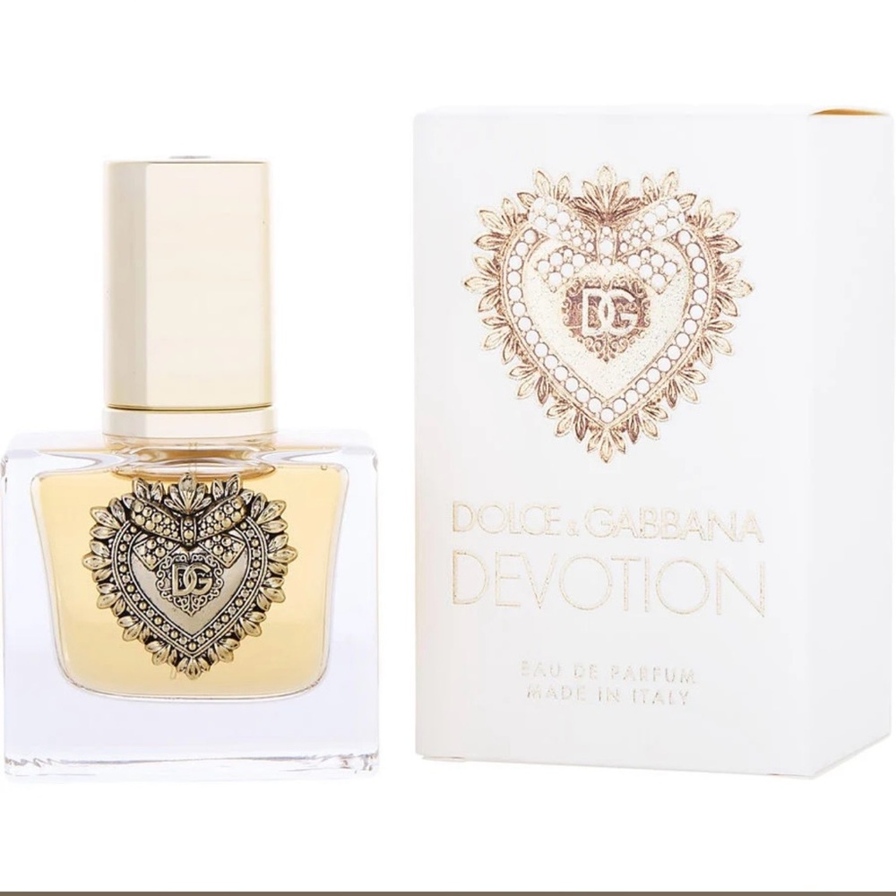 Dolce & Gabbana Devotion Fragrance in Gold and White